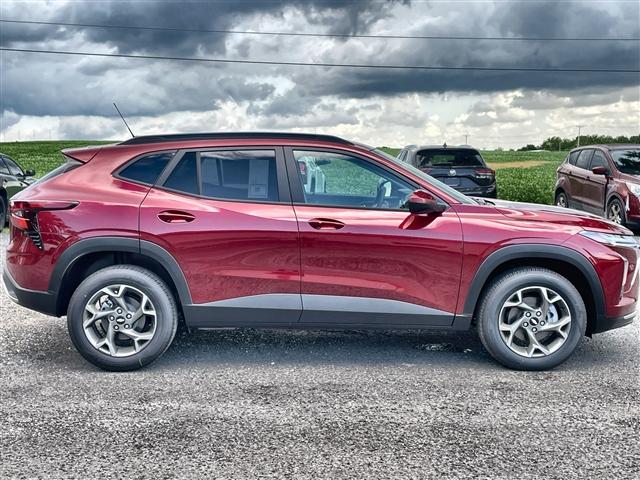 new 2025 Chevrolet Trax car, priced at $24,096