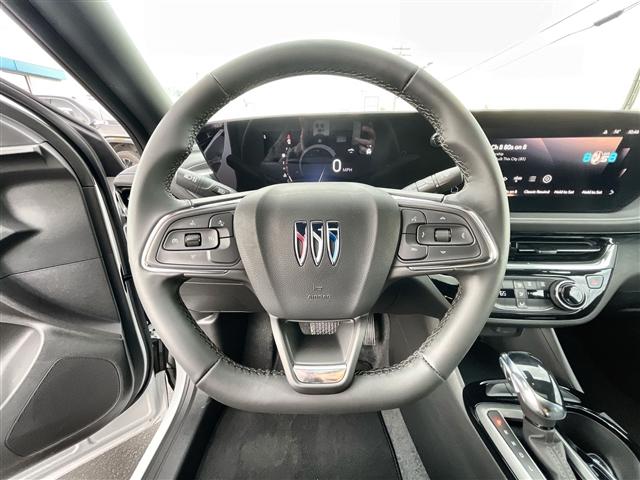 new 2025 Buick Envista car, priced at $26,586