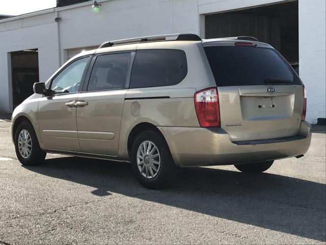 used 2008 Kia Sedona car