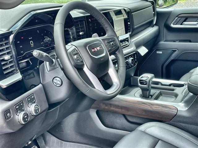 new 2025 GMC Sierra 1500 car, priced at $61,760