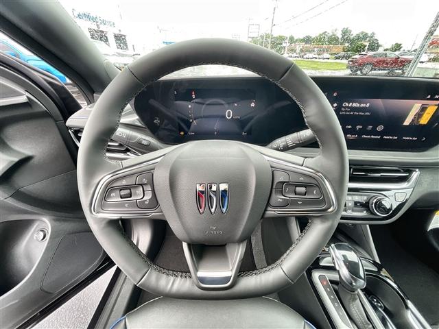 new 2025 Buick Envista car, priced at $28,236