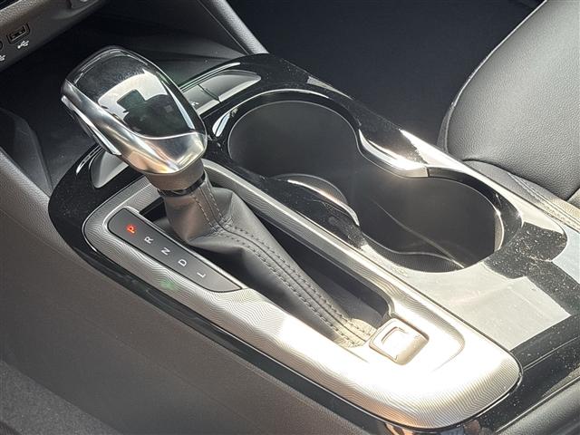 new 2025 Buick Envista car, priced at $28,771
