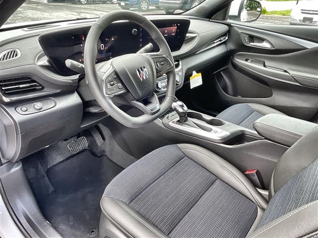 new 2025 Buick Envista car, priced at $27,280