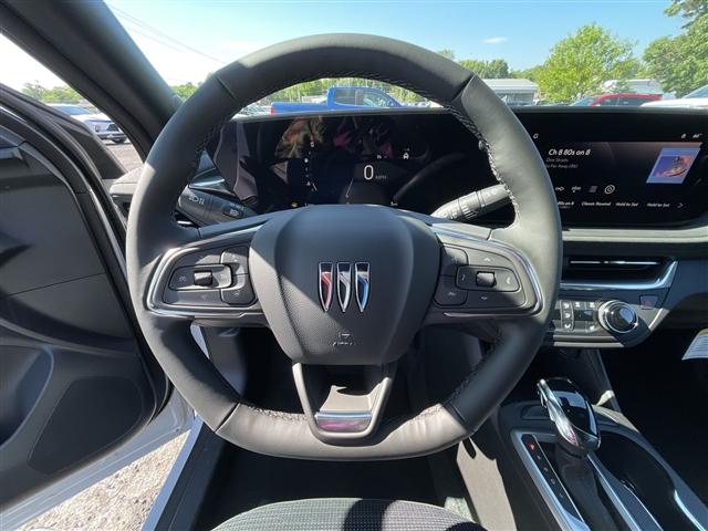 new 2025 Buick Envista car, priced at $25,404