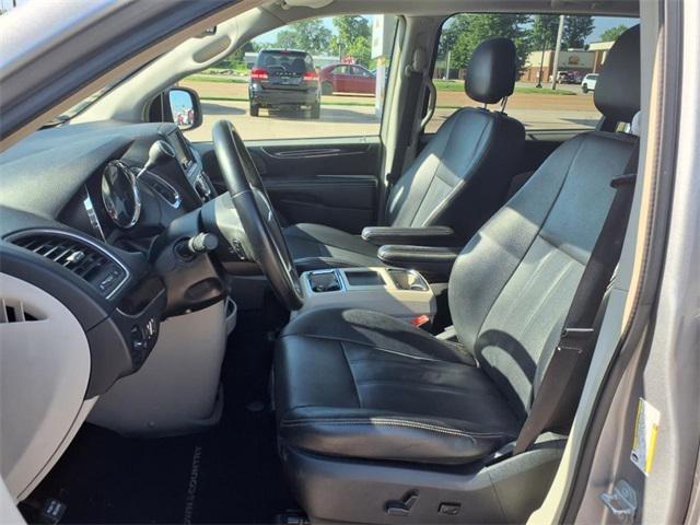 used 2015 Chrysler Town & Country car, priced at $11,995