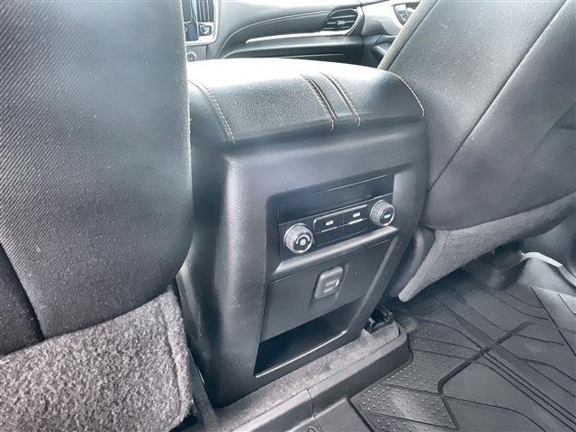used 2020 Chevrolet Traverse car, priced at $20,999