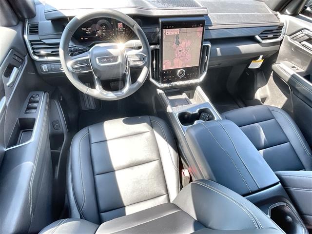 new 2025 GMC Acadia car, priced at $45,177