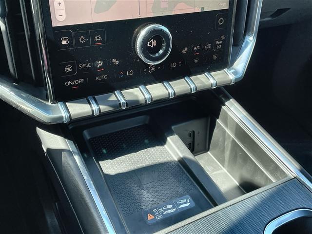 new 2025 GMC Acadia car, priced at $45,177