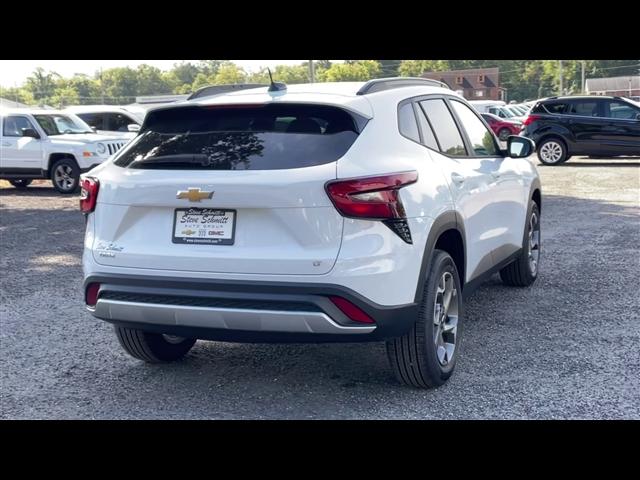new 2025 Chevrolet Trax car, priced at $24,871