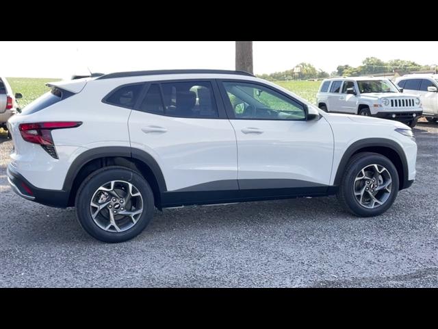 new 2025 Chevrolet Trax car, priced at $24,871