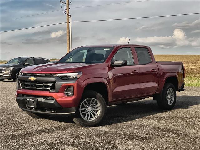 new 2025 Chevrolet Colorado car, priced at $44,070