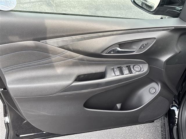 new 2025 Buick Envista car, priced at $28,300