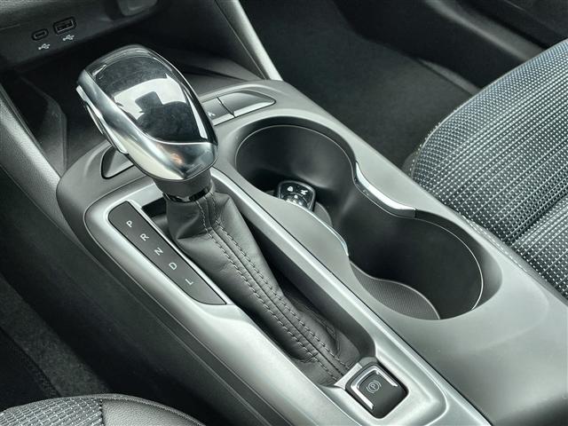 new 2025 Buick Envista car, priced at $26,559