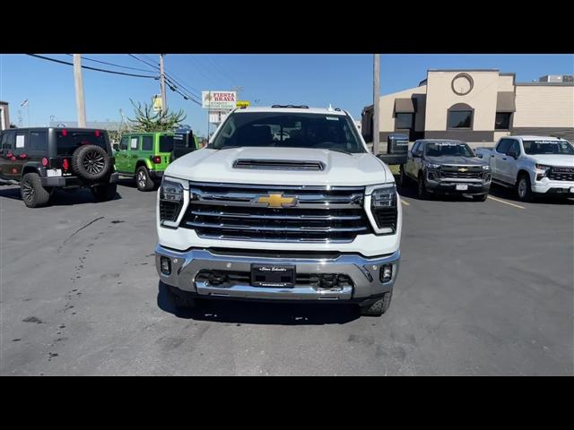 new 2025 Chevrolet Silverado 2500 car, priced at $66,199