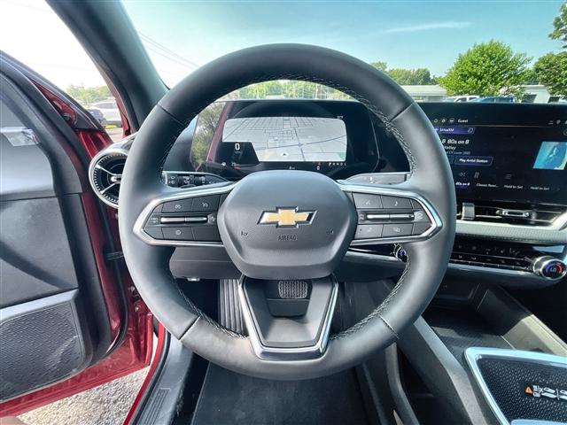 new 2026 Chevrolet Equinox car, priced at $32,540