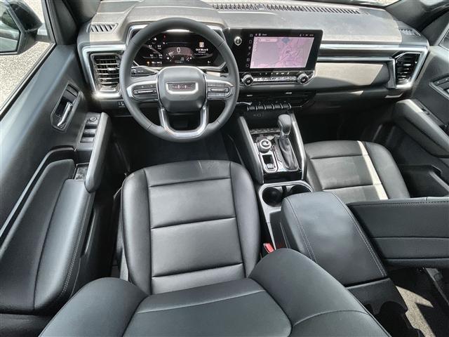 new 2025 GMC Canyon car, priced at $43,371