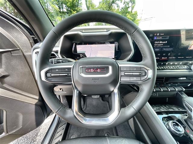 new 2025 GMC Canyon car, priced at $43,371