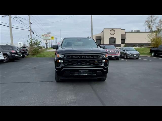 new 2025 Chevrolet Silverado 1500 car, priced at $43,756