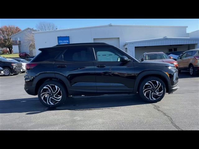 new 2025 Chevrolet TrailBlazer car, priced at $30,155