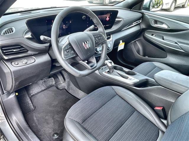 new 2025 Buick Envista car, priced at $26,552