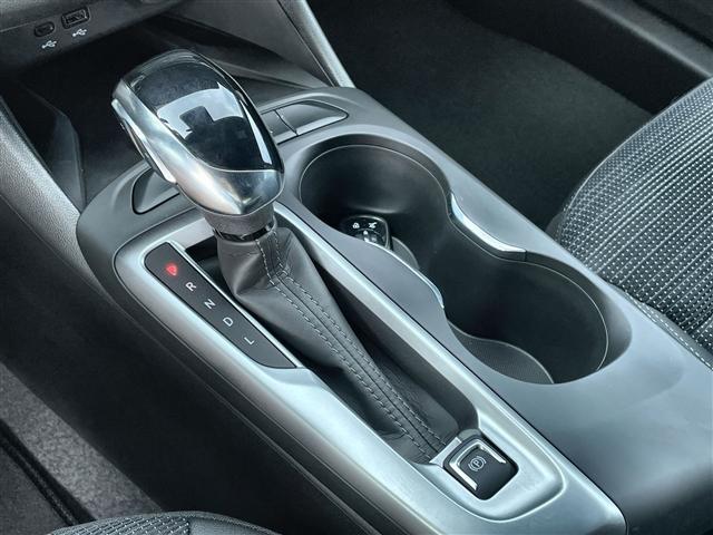 new 2025 Buick Envista car, priced at $26,552