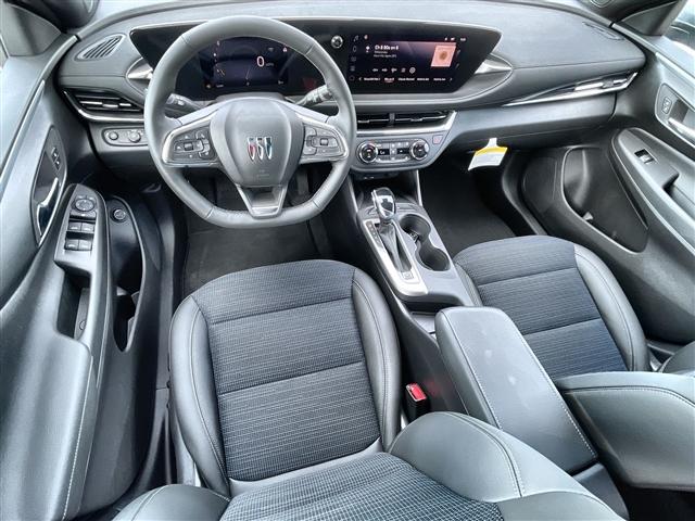 new 2025 Buick Envista car, priced at $26,552