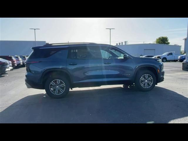 new 2025 Chevrolet Traverse car, priced at $42,595