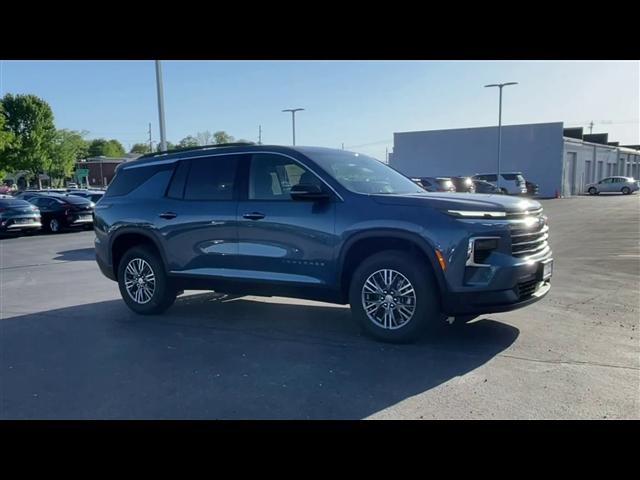 new 2025 Chevrolet Traverse car, priced at $42,595