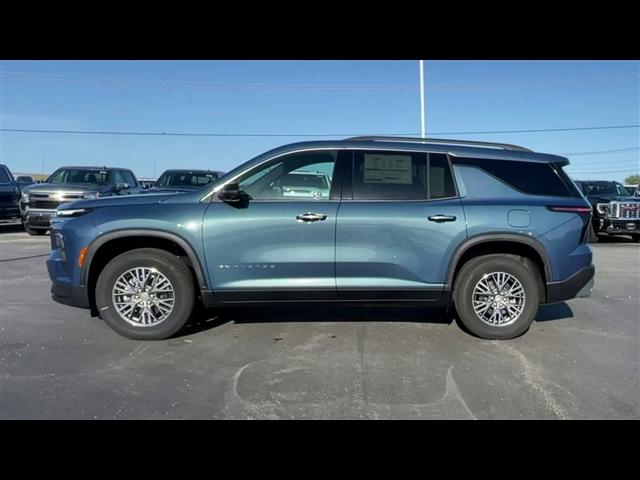 new 2025 Chevrolet Traverse car, priced at $42,595
