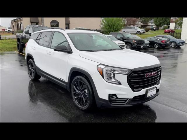 new 2024 GMC Terrain car, priced at $30,619