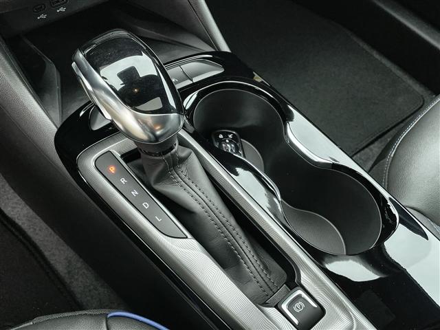new 2025 Buick Envista car, priced at $29,246