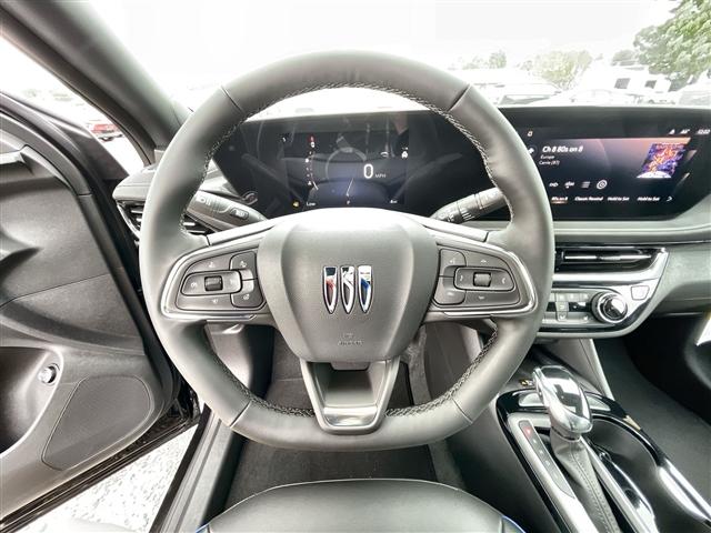 new 2025 Buick Envista car, priced at $29,246