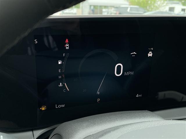 new 2025 Buick Envista car, priced at $29,246
