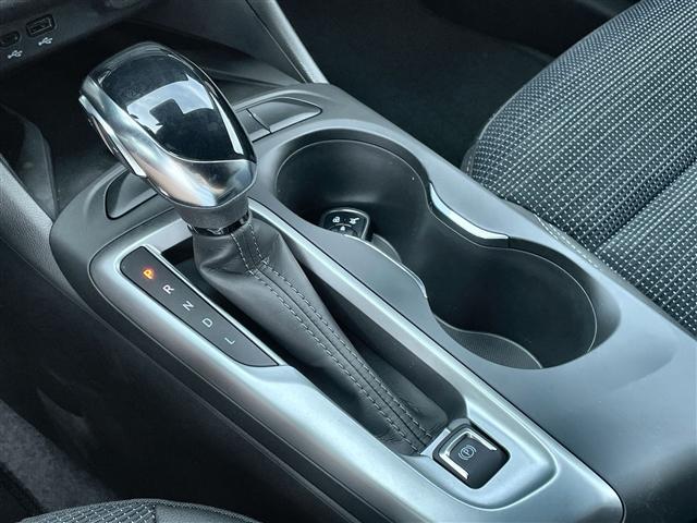 new 2025 Buick Envista car, priced at $26,648