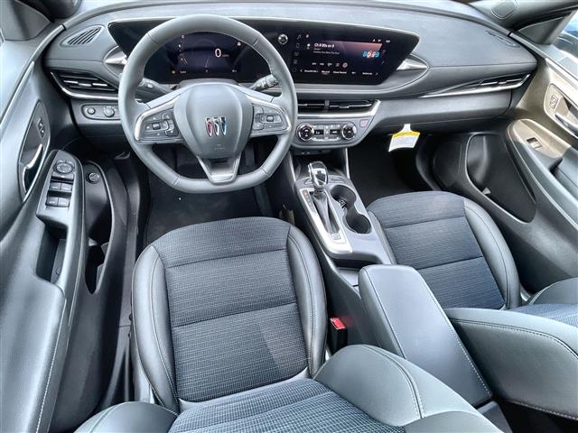 new 2025 Buick Envista car, priced at $26,648