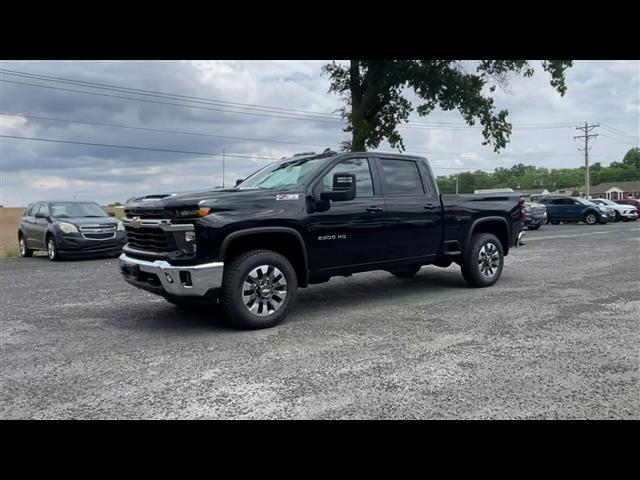 new 2025 Chevrolet Silverado 2500 car, priced at $60,081