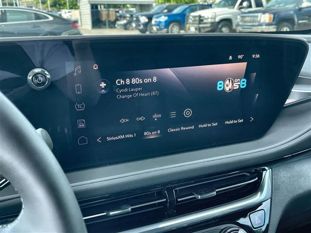 new 2025 Buick Envista car, priced at $28,617