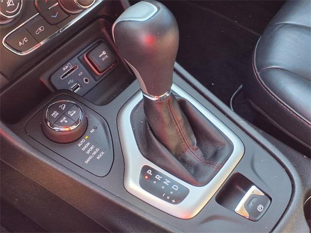 used 2014 Jeep Cherokee car, priced at $14,995