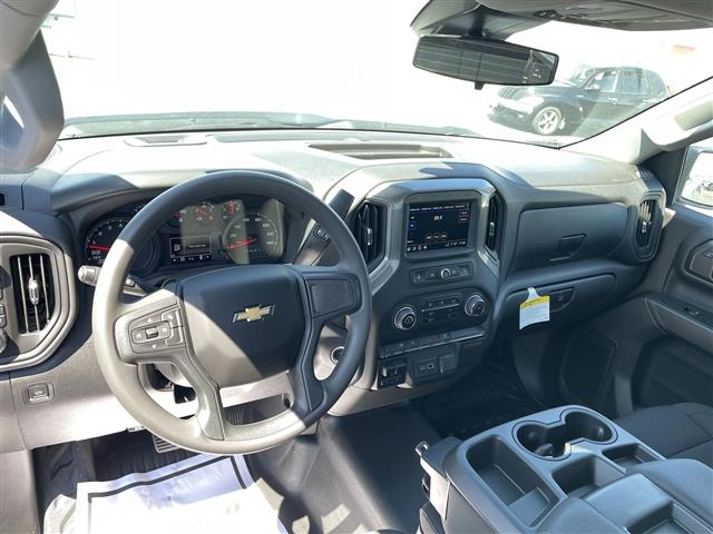 new 2024 Chevrolet Silverado 1500 car, priced at $39,495