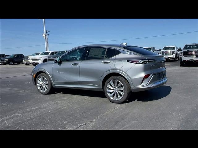 new 2025 Buick Envista car, priced at $31,560
