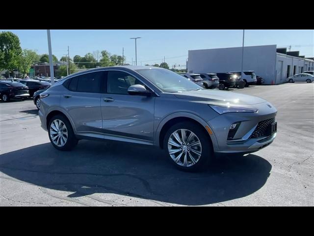 new 2025 Buick Envista car, priced at $31,560