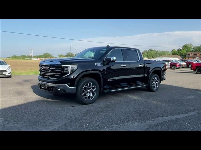 new 2025 GMC Sierra 1500 car, priced at $61,595