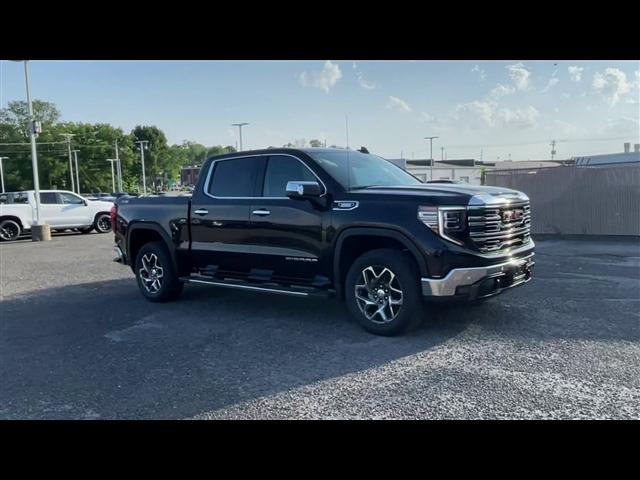 new 2025 GMC Sierra 1500 car, priced at $61,595