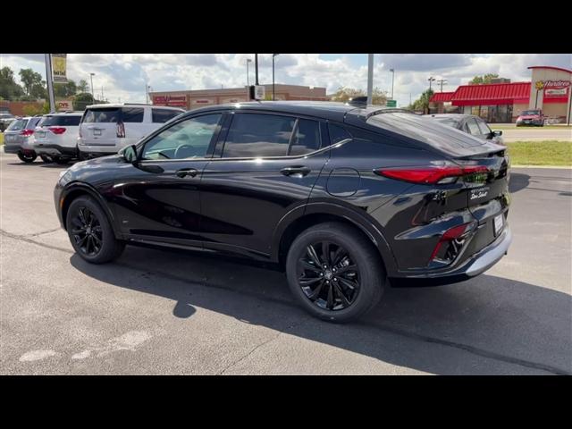 new 2025 Buick Envista car, priced at $26,169