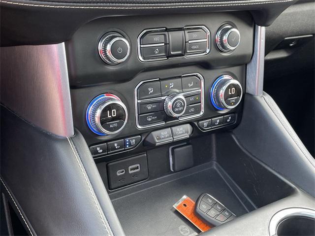 used 2021 GMC Yukon car, priced at $44,595