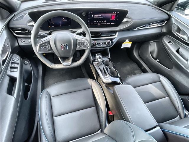 new 2025 Buick Envista car, priced at $28,501