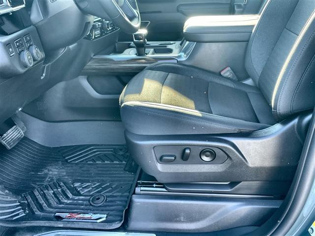new 2025 Chevrolet Silverado 1500 car, priced at $54,718