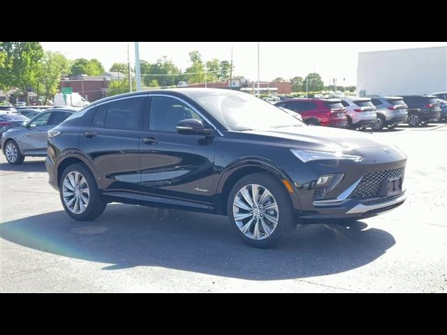 new 2025 Buick Envista car, priced at $30,298