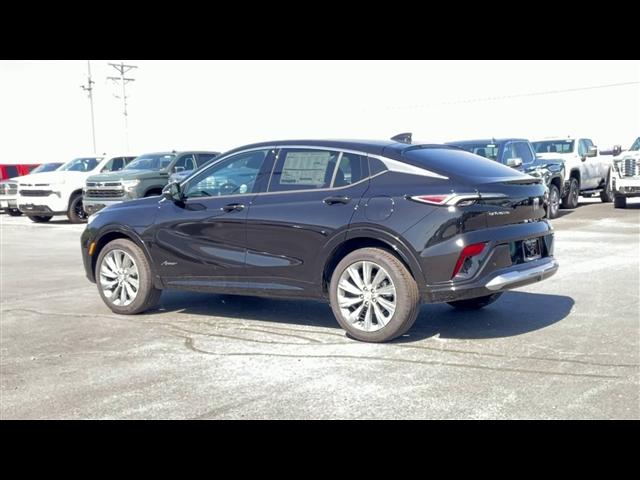 new 2025 Buick Envista car, priced at $30,298
