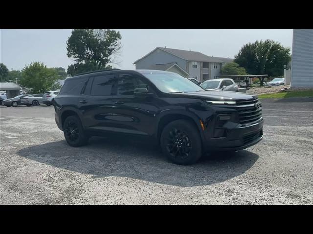 new 2025 Chevrolet Traverse car, priced at $46,671